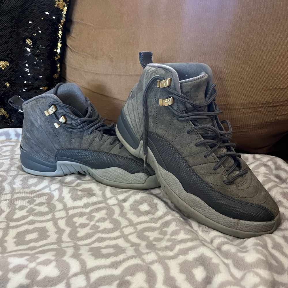 Jordan XII retro Dark Grey